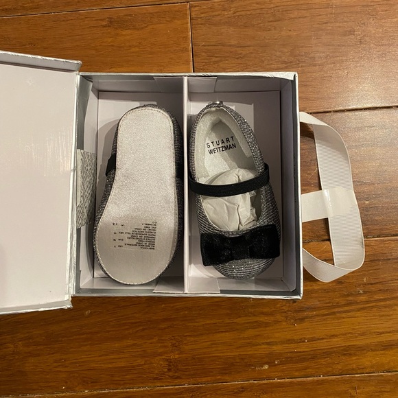 Stuart Weitzman Baby Kayla Sparkling Bow Shoe - Size 3 - New in Box - Picture 2 of 8